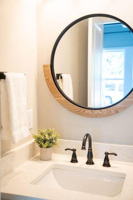 Brand New: Urban Oasis 5 Min From Mercedes Benz Atlanta Ngoại thất bức ảnh