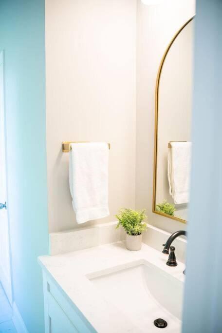 Brand New: Urban Oasis 5 Min From Mercedes Benz Atlanta Ngoại thất bức ảnh
